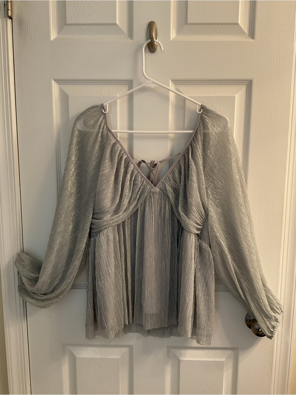 Express Silver Pleated V-Neck Peasant Top